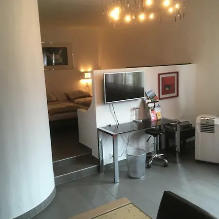 Apartment Studio Pre-fleuri